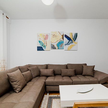 Ajla Apartment ดูร์เรส ภายนอก รูปภาพ