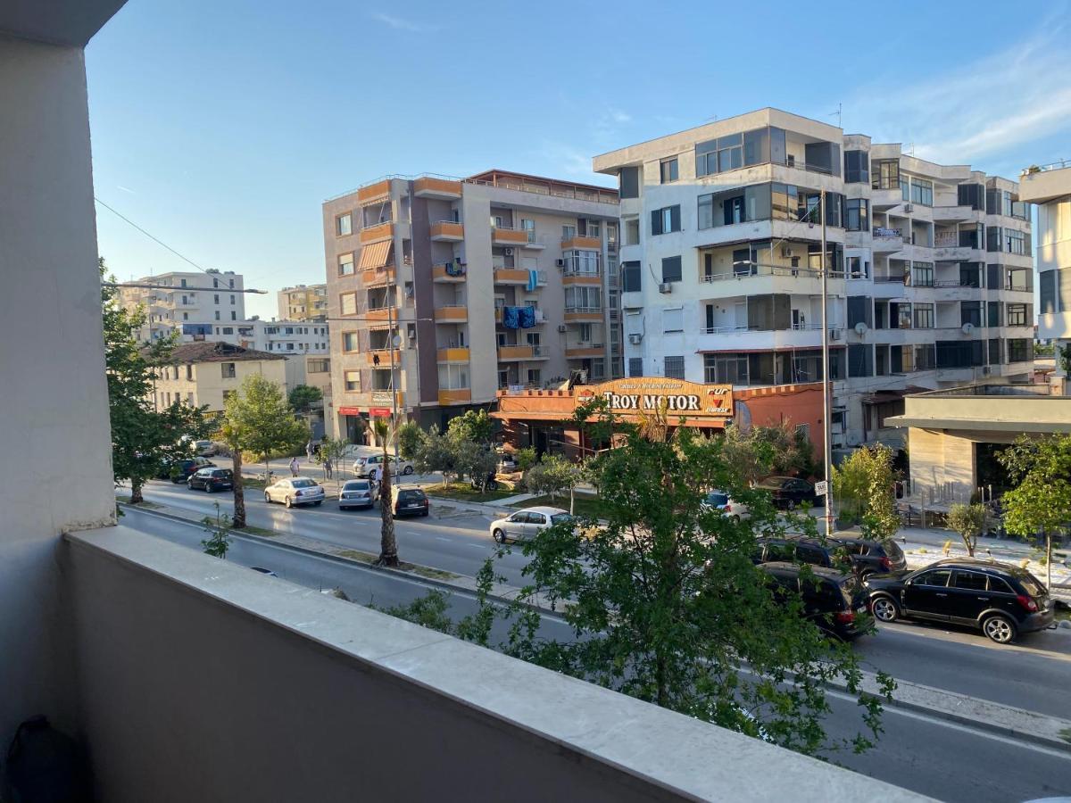 Ajla Apartment ดูร์เรส ภายนอก รูปภาพ
